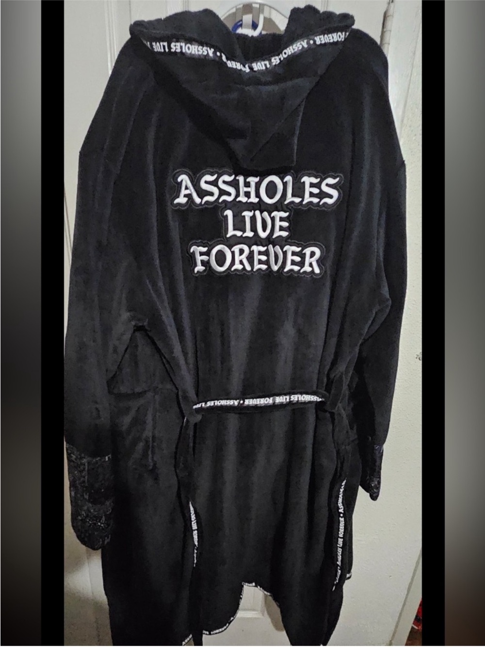 Black Plush Assholes Live Forever Long Robe - Picture 2 of 8